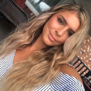 Meet your Posher, Alaina